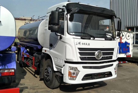 12噸灑水車(chē)價(jià)格查詢_東風(fēng)新款專(zhuān)底12噸綠化灑水車(chē)