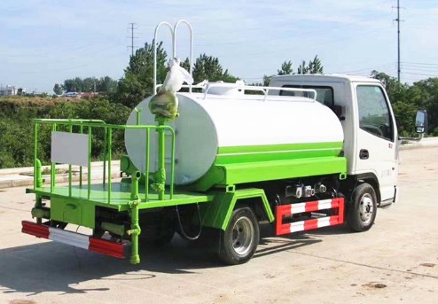藍(lán)牌灑水車型號(hào)及價(jià)格_國(guó)六3方凱馬K1藍(lán)牌汽油綠化灑水車廠家價(jià)格