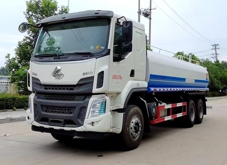 15噸灑水車價(jià)格多少錢_國(guó)六18方東風(fēng)柳汽后雙橋綠化灑水車廠家價(jià)格